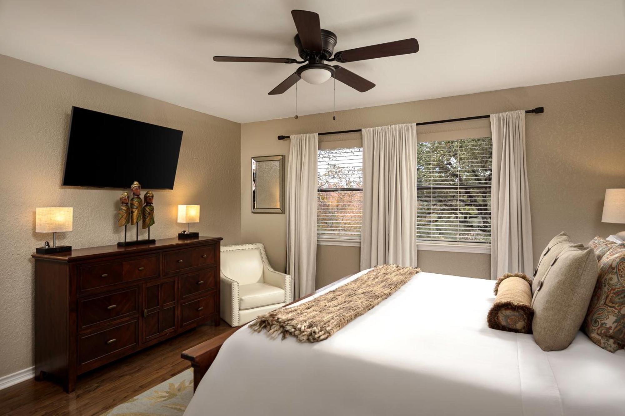 Blair House Inn And Spa Уимбърли Стая снимка